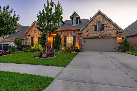 5518 Sierra Ct, Pasadena, TX 77505