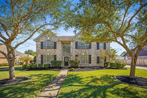 1305 Buttonwood Dr, Friendswood, TX 77546