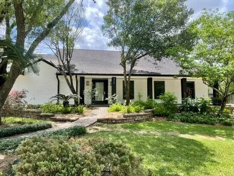 4315 Breakwood Dr, Houston, TX 77096