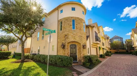 1314 Sherwood Springs Ln, Houston, TX 77043