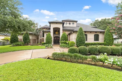 6210 Pebble Beach Dr, Houston, TX 77069