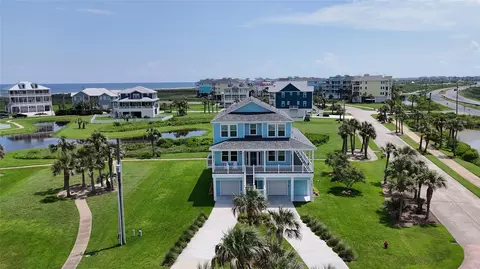 4102 Sandhill Crane Way, Galveston, TX 77554