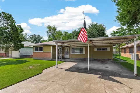 12306 Palmbeach St, Houston, TX 77034