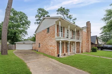 Exterior - 9634 Dornoch Dr, Spring, TX 77379 photo 3 of 7