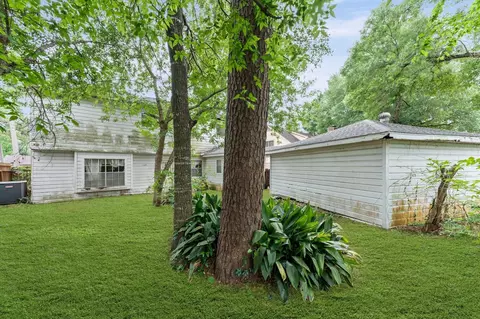 Exterior - 9634 Dornoch Dr, Spring, TX 77379 photo 6 of 7