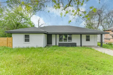 209 Leago St, Houston, TX 77022