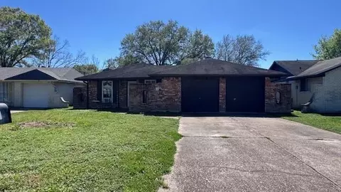 7627 Kellwood Dr, Houston, TX 77040