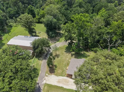 View/Area - 136 Ash St, Trinity, TX 75862 photo 6 of 10