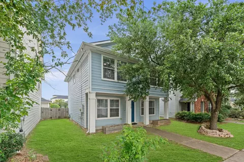 11929 Sanspereil Dr, Houston, TX 77047