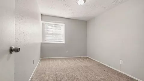 Bedroom - 4423 Rosegate Dr, Spring, TX 77373 photo 3 of 4