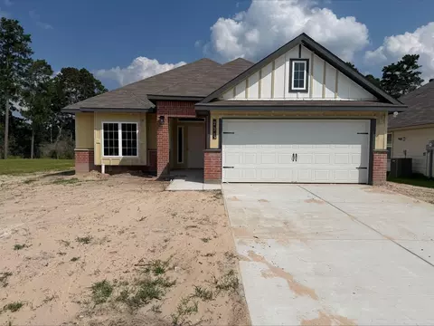 235 New Dawn Trl, Huntsville, TX 77320