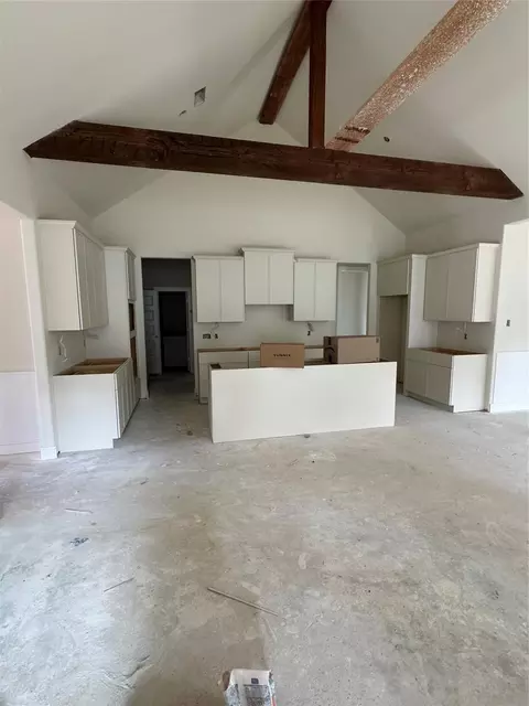 Kitchen - 111 Rolling Hills Dr, Conroe, TX 77304 photo 1 of 1