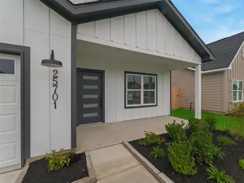 Exterior - 25701 John Wayne Rd, Splendora, TX 77372 photo 3 of 5