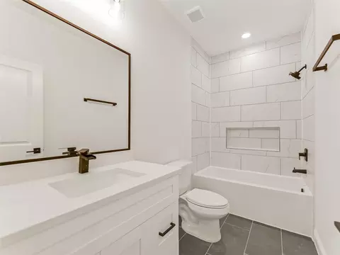 Bath - 25701 John Wayne Rd, Splendora, TX 77372 photo 1 of 5