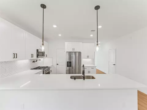 Kitchen - 25701 John Wayne Rd, Splendora, TX 77372 photo 1 of 2