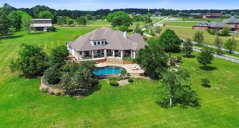23943 Lakeview Way, Montgomery, TX 77316