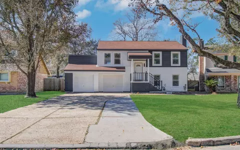 23319 Whispering Willow Dr, Spring, TX 77373