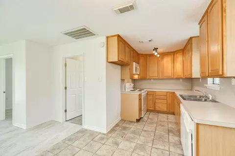 Other - 123 County Road 458d Dr, Angleton, TX 77515 photo 5 of 8