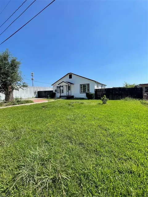 2616 Harris Ave, Pasadena, TX 77506 photo 1