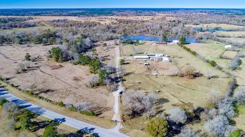 15391 E Fm 1097 Rd, Willis, TX 77378 photo 1