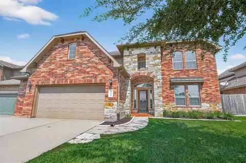 1010 Fairway Dr, La Porte, TX 77571