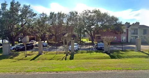 18800 Egret Bay Blvd #1201, Houston, TX 77058