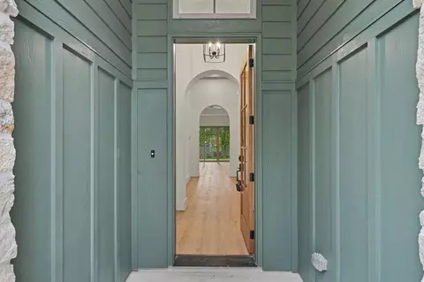 Entry Way - 13962 Dolphin Dr, Willis, TX 77318 photo 1 of 5
