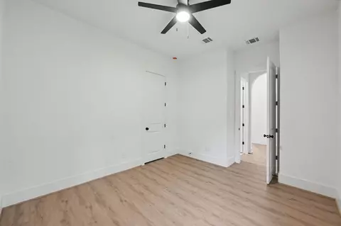 Bedroom - 13962 Dolphin Dr, Willis, TX 77318 photo 4 of 6