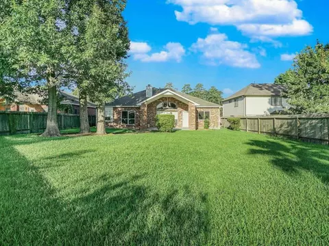 Exterior - 25710 Bearborough Dr, Spring, TX 77386 photo 8 of 9
