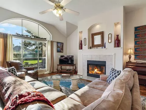 Living - 25710 Bearborough Dr, Spring, TX 77386 photo 1 of 5
