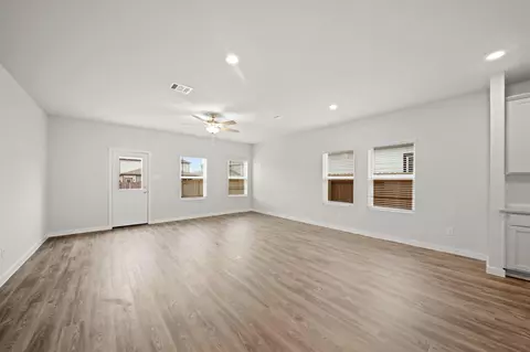 Living - 9740 Caney Bend Rd, Conroe, TX 77303 photo 3 of 4
