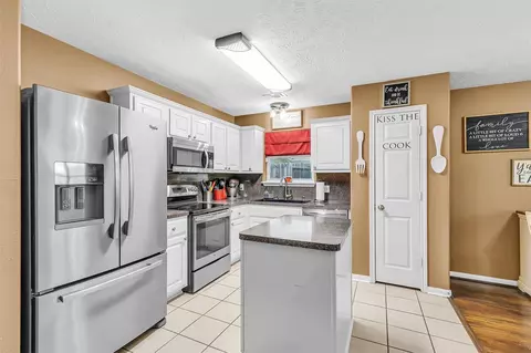 Kitchen - 4802 Comal River Loop, Spring, TX 77386 photo 1 of 2