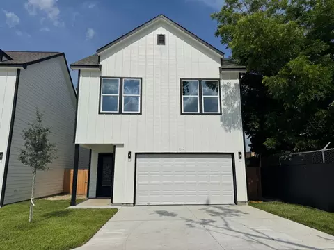 1304 Duff Ln, Houston, TX 77022