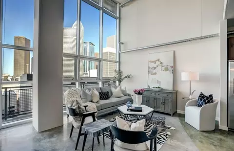 2000 Bagby St #9420, Houston, TX 77002