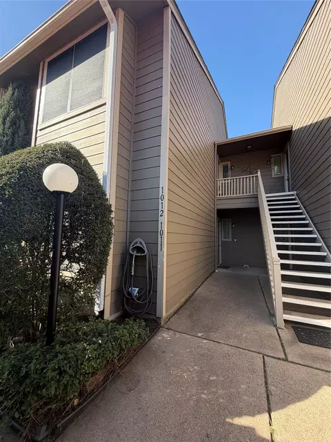 14911 Wunderlich Dr #1012, Houston, TX 77069