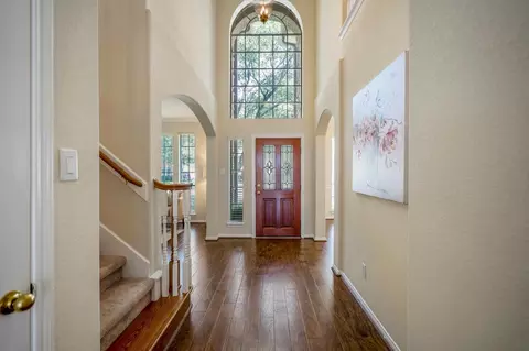 Entry Way - 5807 Sequoia Trace Ct, Spring, TX 77379 photo 4 of 4
