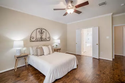 Bedroom - 5807 Sequoia Trace Ct, Spring, TX 77379 photo 2 of 6