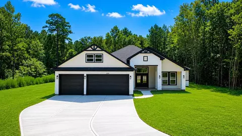 1300 Road 6604, Dayton, TX 77535