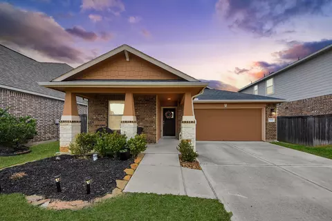 19418 Tobiano Park Dr, Tomball, TX 77377