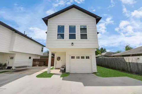1811 Pannell St #C, Houston, TX 77020