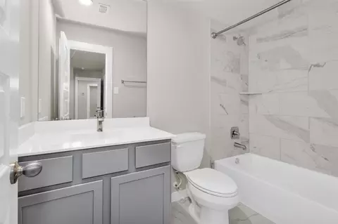 Bath - 2210 Reed Cave Ln, Spring, TX 77386 photo 5 of 5