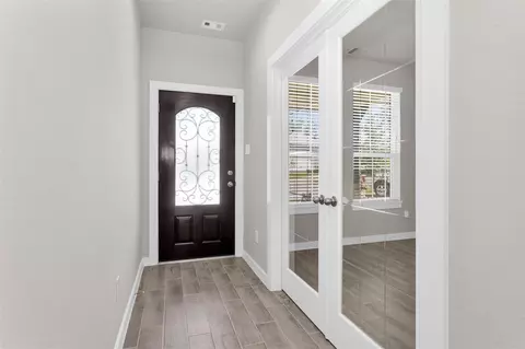 Entry Way - 2210 Reed Cave Ln, Spring, TX 77386 photo 3 of 7