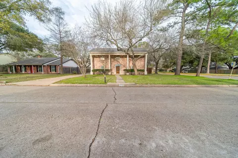 17702 Loring Ln, Spring, TX 77388 photo 1