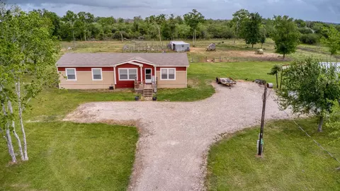 38670 Sadler Rd, Brookshire, TX 77423