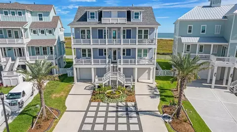 25603 Snowy Egret Dr, Galveston, TX 77554