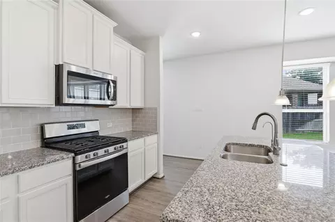Kitchen - 17706 White Lightning Way, Spring, TX 77379 photo 3 of 3