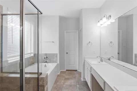 Bath - 17706 White Lightning Way, Spring, TX 77379 photo 1 of 3
