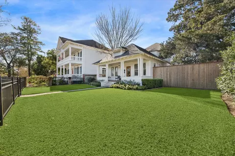 1847 Cortlandt St, Houston, TX 77008
