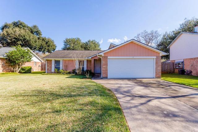 412 Land Grant Dr, Richmond, TX 77406