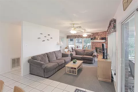 Living - 200 Lakefront Dr, Onalaska, TX 77360 photo 1 of 2